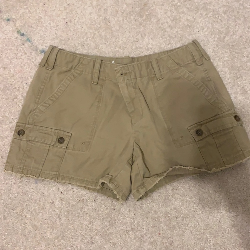 GAP shorts